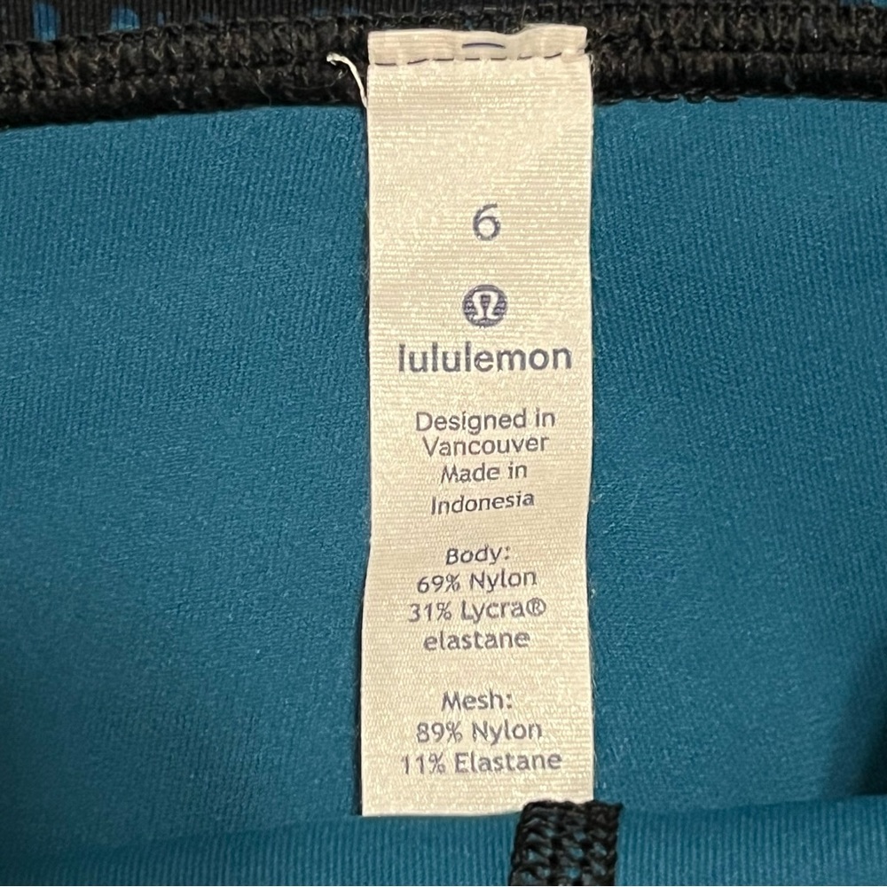 Lululemon Crop Leggings - Picture 5 of 10
